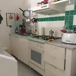 Giulianahouse شقة *